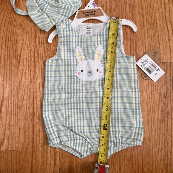 Baby Essentials Baby Boy Easter One Piece Outfit & Matching Hat w/Chin Strap - Picture 8 of 8